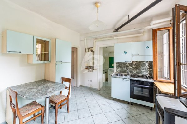 appartamento in vendita a Laveno-Mombello in zona Mombello