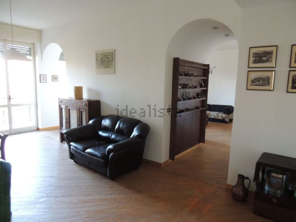 appartamento in vendita a Laveno-Mombello in zona Cerro