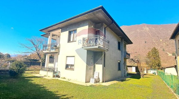 appartamento in vendita a Laveno-Mombello