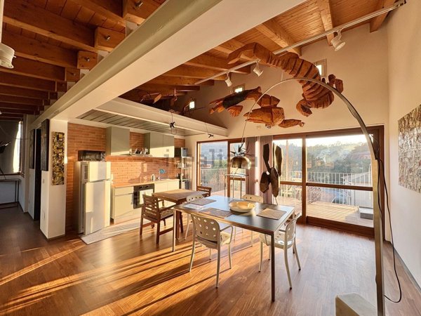 appartamento in vendita a Laveno-Mombello in zona Laveno