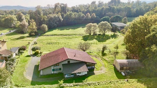 casa indipendente in vendita a Laveno-Mombello