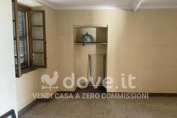 appartamento in vendita a Laveno-Mombello