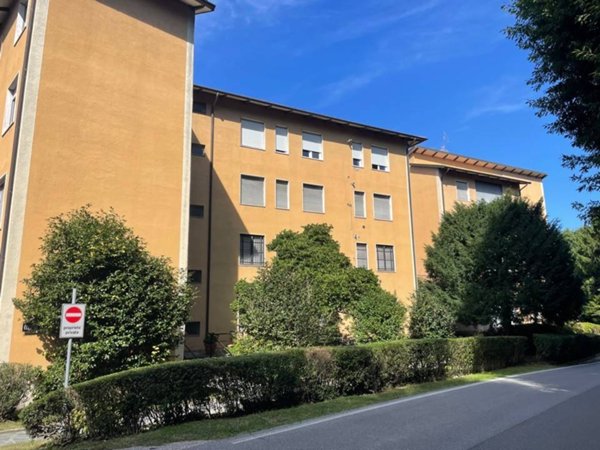 appartamento in vendita a Laveno-Mombello in zona Cerro