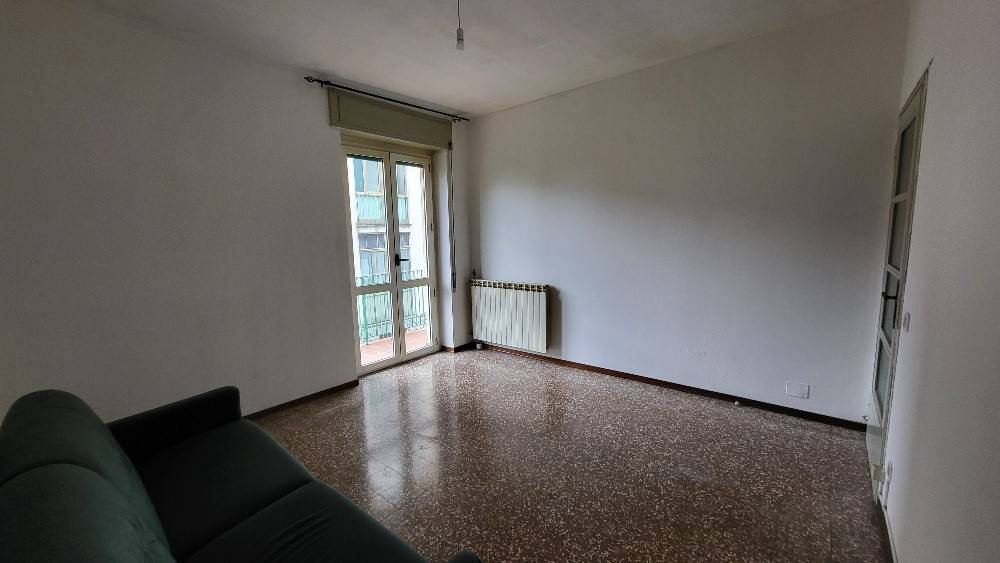appartamento in vendita a Laveno-Mombello in zona Laveno