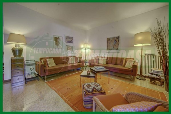 appartamento in vendita a Laveno-Mombello