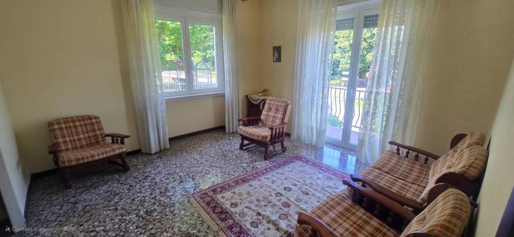 casa indipendente in vendita a Laveno-Mombello