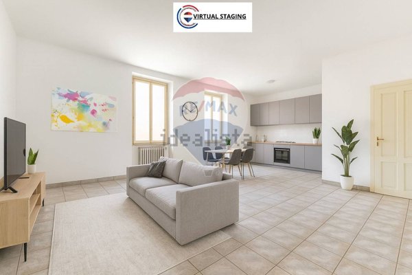 appartamento in vendita a Laveno-Mombello