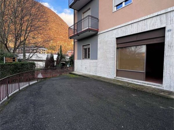 appartamento in vendita a Laveno-Mombello