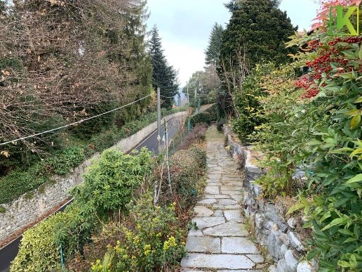 appartamento in vendita a Laveno-Mombello in zona Cerro