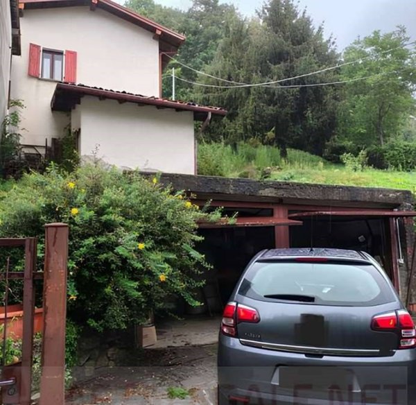 appartamento in vendita a Laveno-Mombello