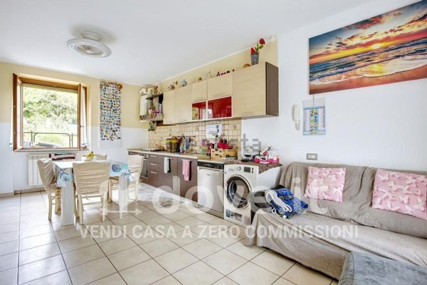 appartamento in vendita a Laveno-Mombello