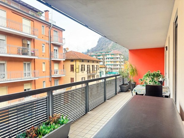 appartamento in vendita a Laveno-Mombello