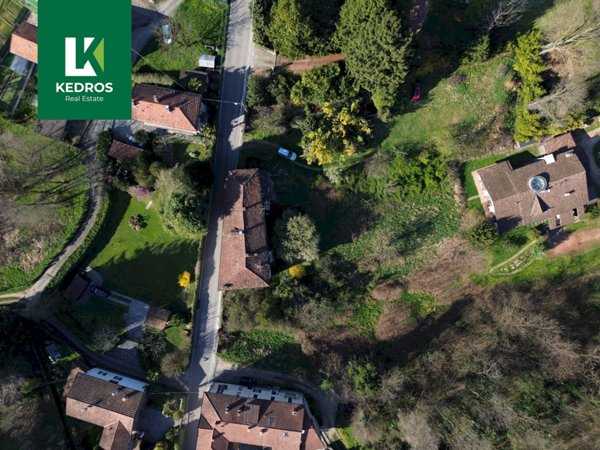 casa indipendente in vendita a Laveno-Mombello