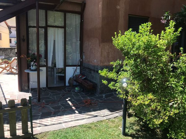 appartamento in vendita a Laveno-Mombello