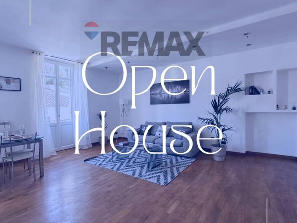 appartamento in vendita a Laveno-Mombello in zona Laveno