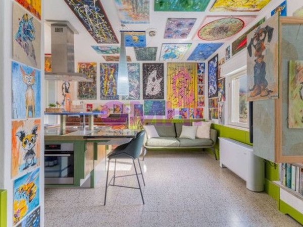 casa indipendente in vendita a Laveno-Mombello in zona Profarè