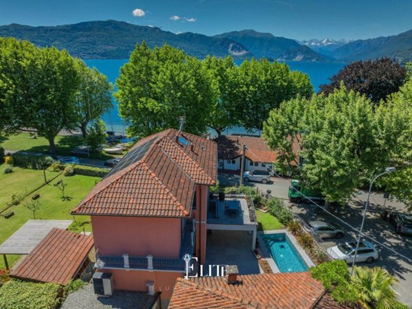 casa indipendente in vendita a Laveno-Mombello in zona Cerro