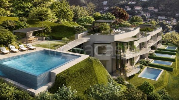 appartamento in vendita a Laveno-Mombello in zona Laveno