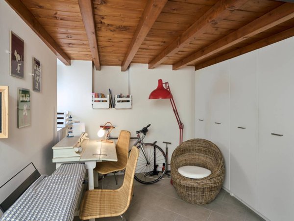 appartamento in vendita a Laveno-Mombello in zona Laveno