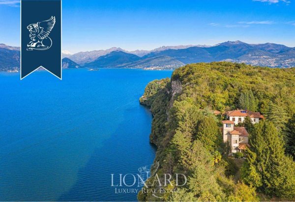 villa in vendita a Leggiuno in zona Cellina