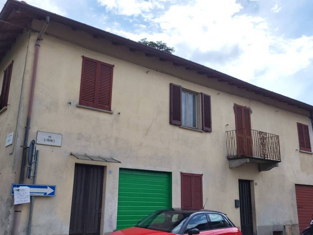 appartamento in vendita a Leggiuno