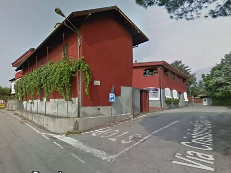 appartamento in vendita a Leggiuno in zona Mirasole