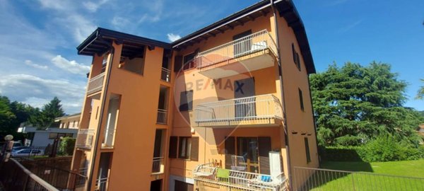 appartamento in vendita a Leggiuno
