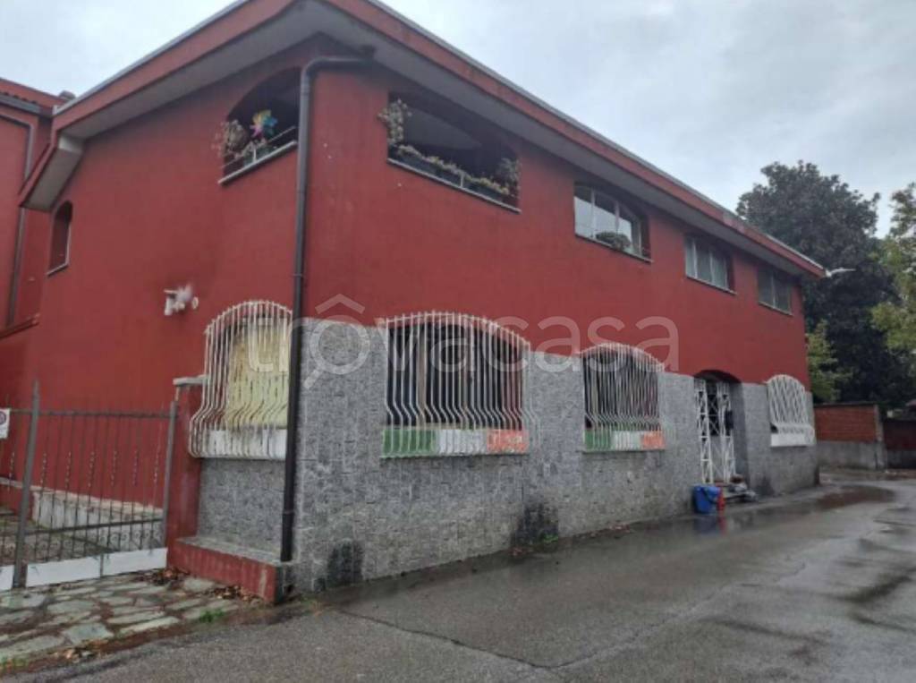 appartamento in vendita a Leggiuno