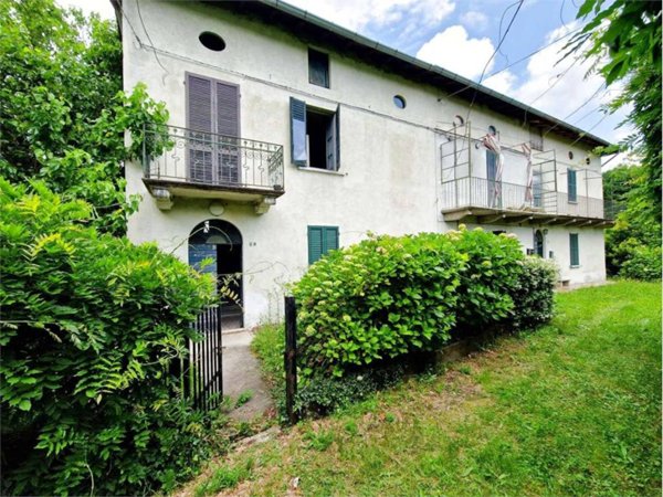appartamento in vendita a Leggiuno