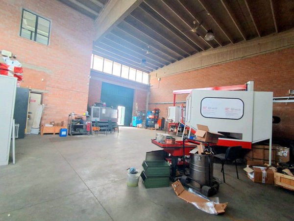 appartamento in vendita a Leggiuno in zona Reno