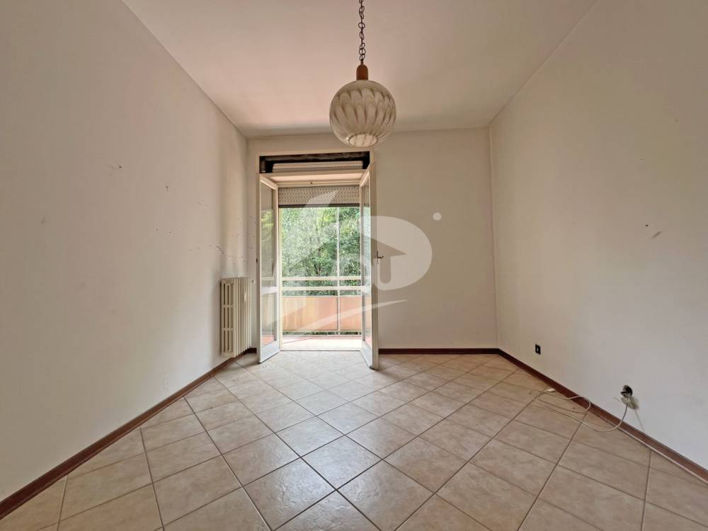 appartamento in vendita a Leggiuno in zona Reno