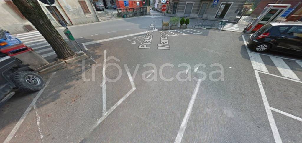 terreno edificabile in vendita a Leggiuno