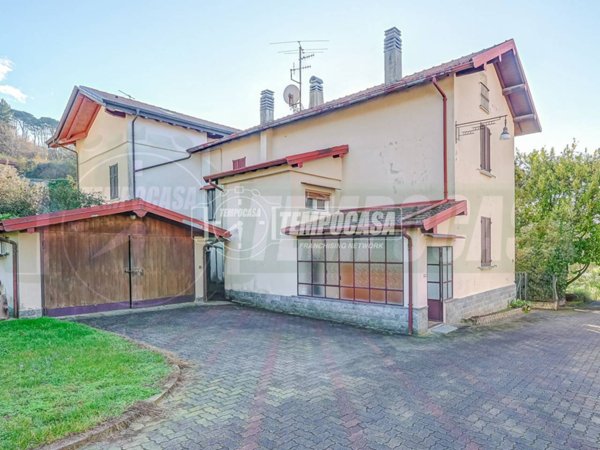 appartamento in vendita a Leggiuno