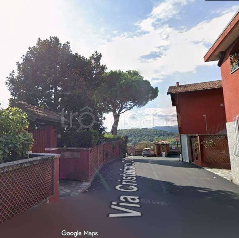 appartamento in vendita a Leggiuno