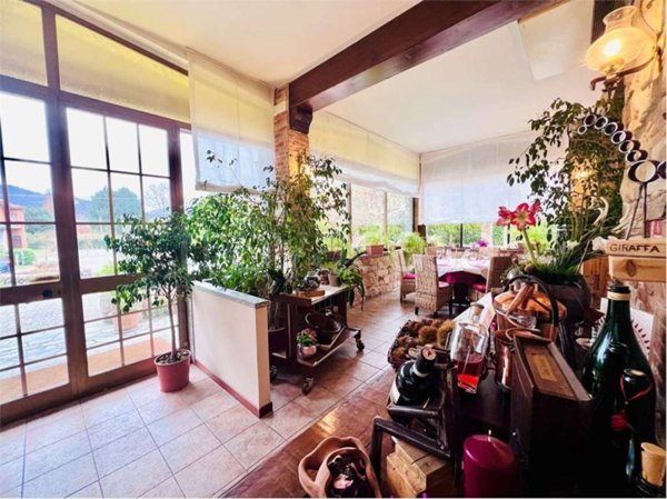 negozio in vendita a Leggiuno