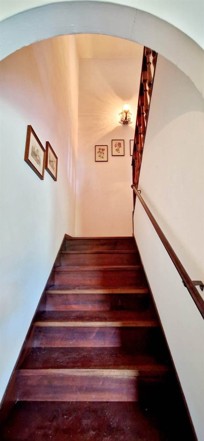 casa indipendente in vendita a Leggiuno in zona Reno