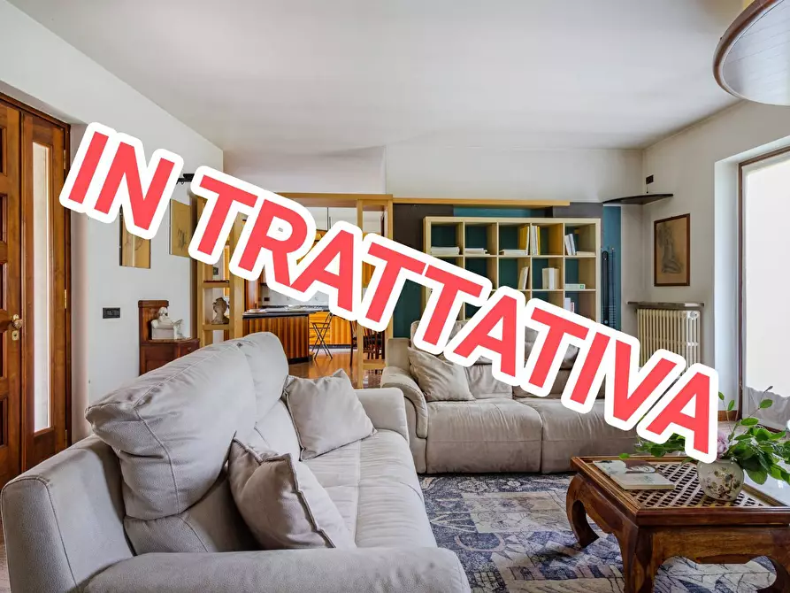 casa indipendente in vendita a Leggiuno in zona Marzaro