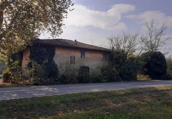 appartamento in vendita a Leggiuno in zona Reno