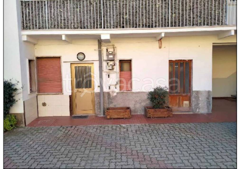 appartamento in vendita a Lonate Ceppino