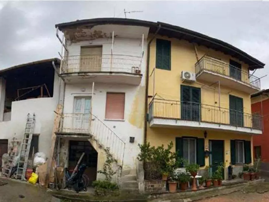 appartamento in vendita a Lonate Ceppino