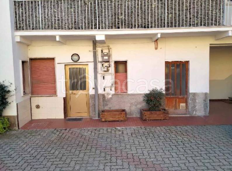 appartamento in vendita a Lonate Ceppino
