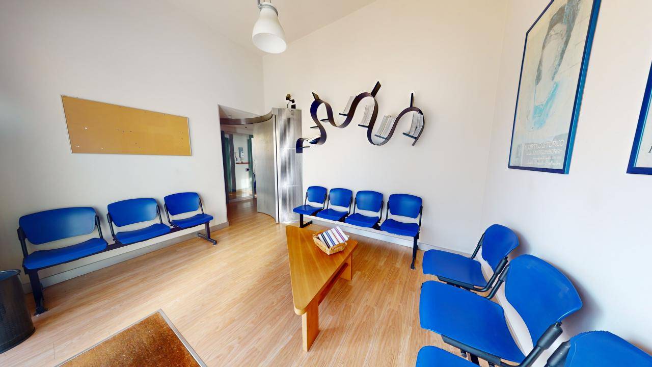 ufficio in vendita a Lonate Ceppino