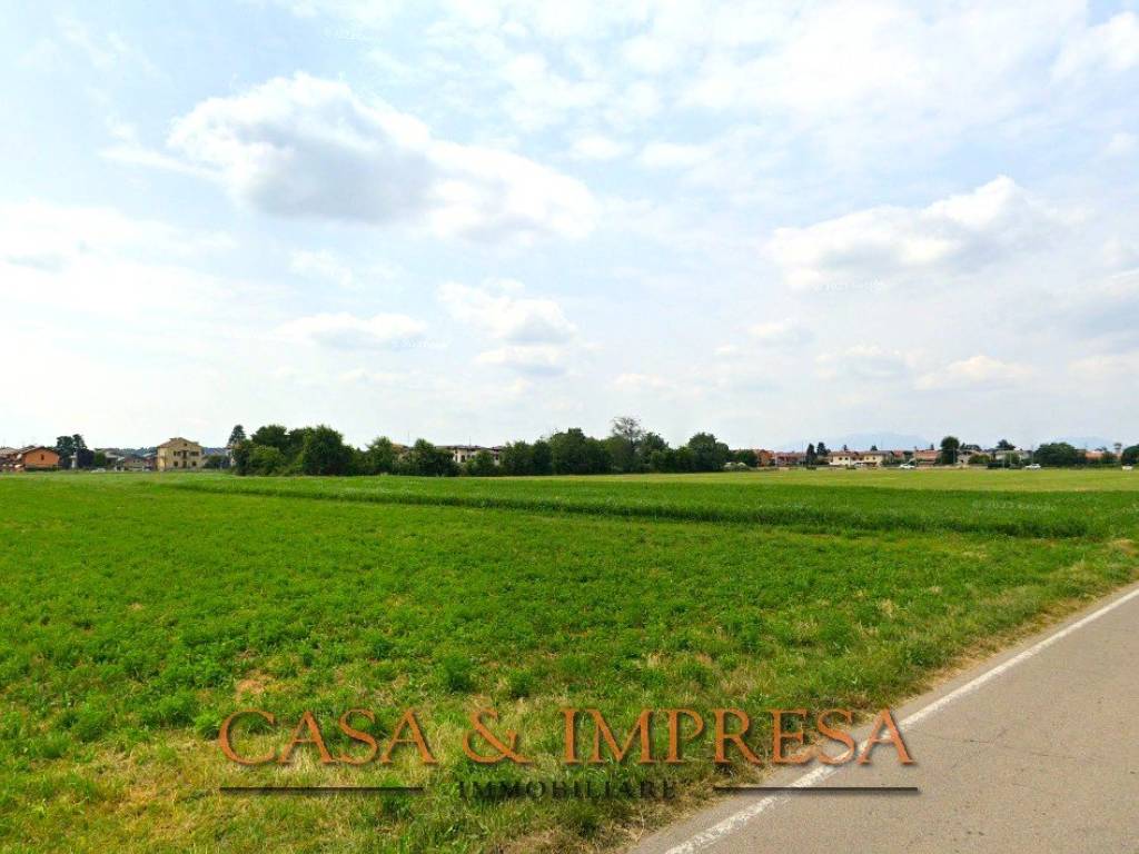 terreno agricolo in vendita a Lonate Ceppino