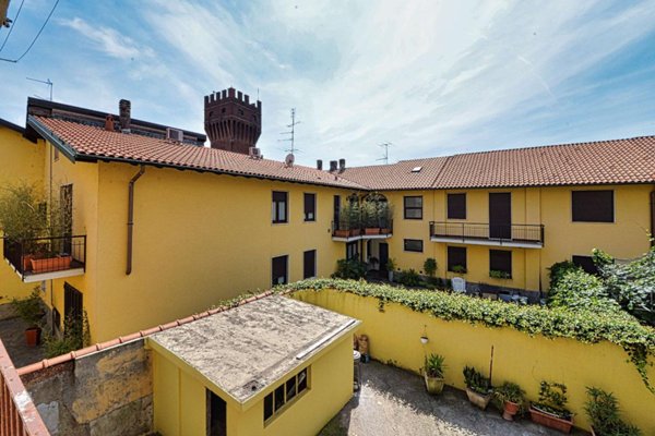 appartamento in vendita a Lonate Ceppino