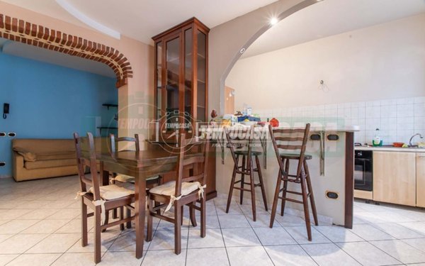 appartamento in vendita a Lonate Ceppino