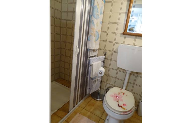 appartamento in vendita a Lonate Ceppino