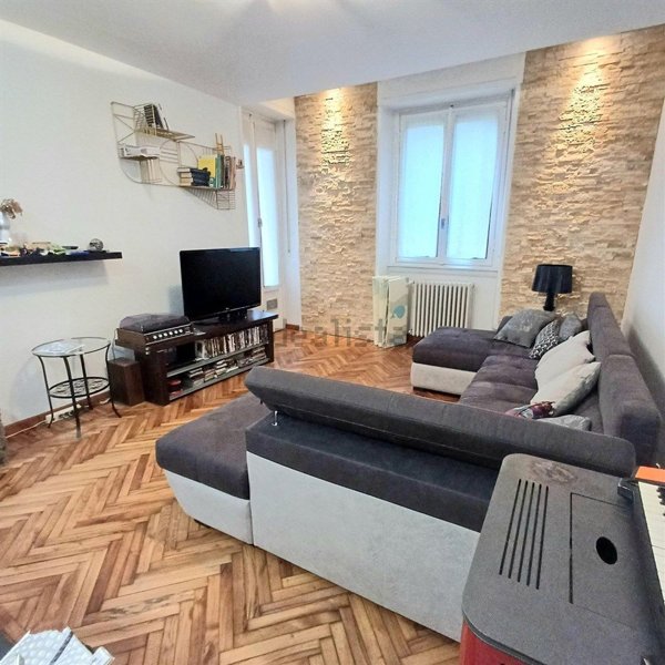 appartamento in vendita a Lonate Ceppino