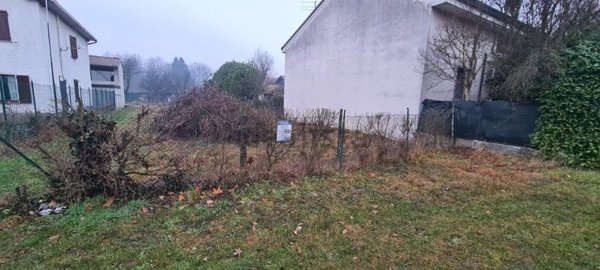 terreno agricolo in vendita a Lonate Ceppino