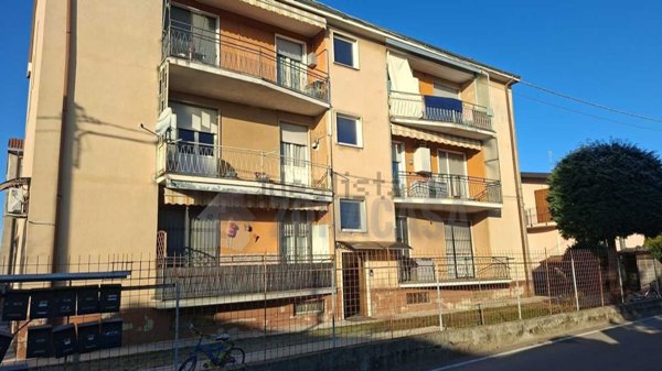 appartamento in vendita a Lonate Ceppino