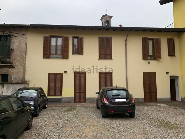appartamento in vendita a Lonate Ceppino